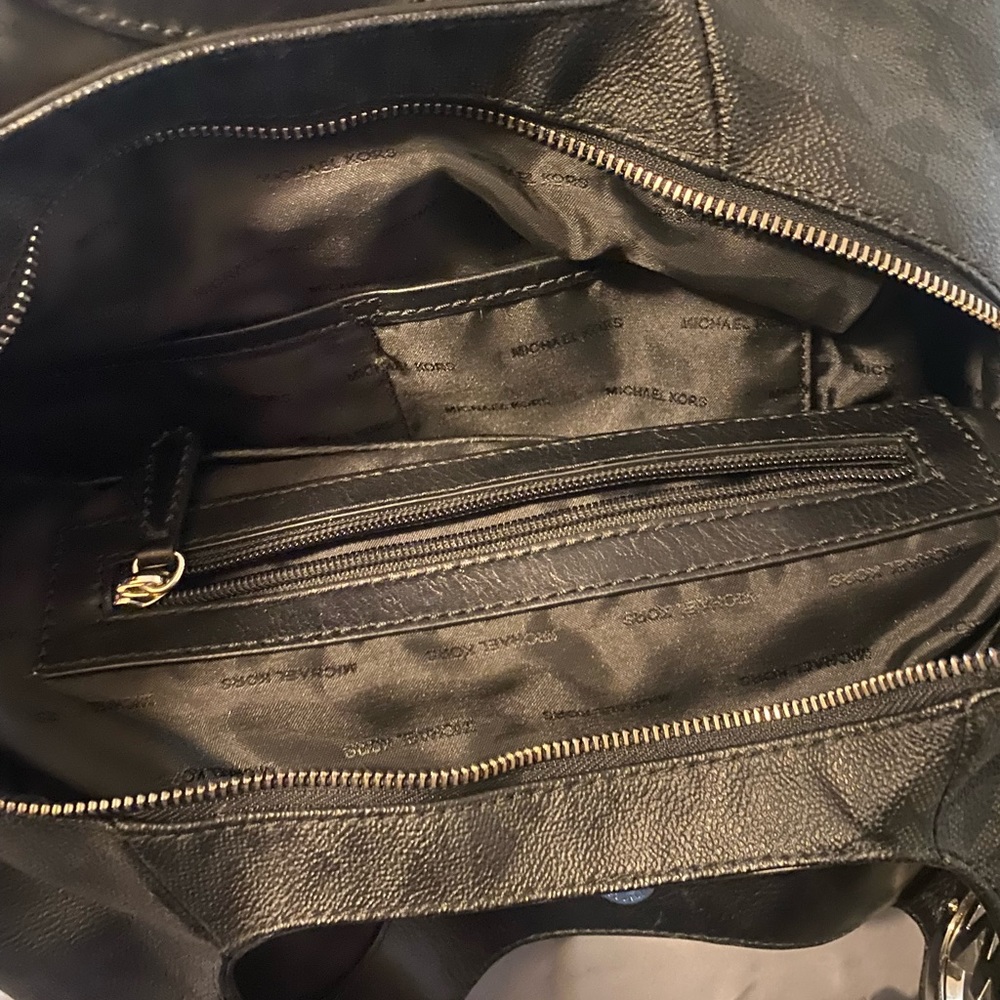 MICHAEL Kors bag and wallet